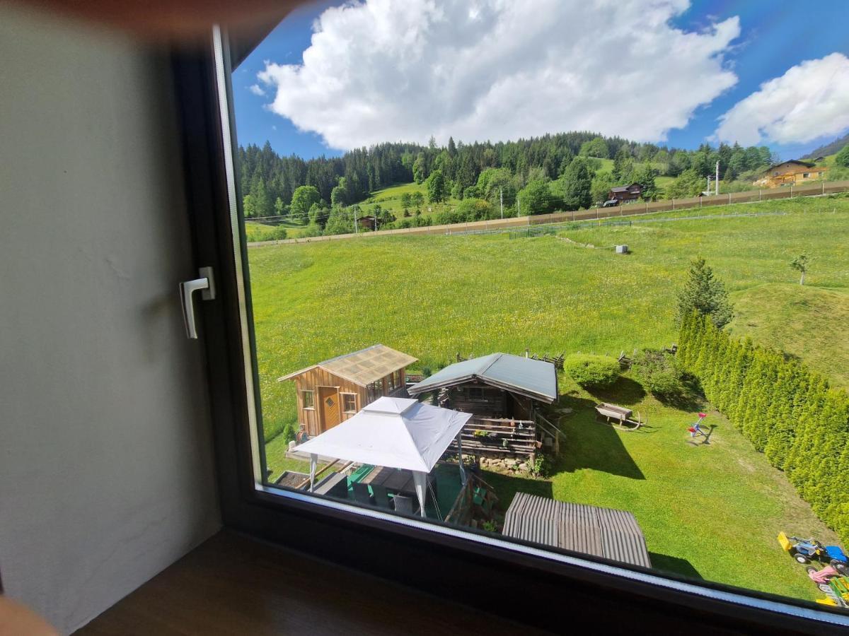 Urlaub Am Krausberghof, Apartment Mit Balkon Und Parkplatz, Inmitten Der Natur, Sauna Und Infrarotkabine, Kostenfreie Kaffeekapseln, 6 Fahrminuten Zur Alpentherme Gastein Und Zur Schlossalmbahn, Spielplatz Bad Hofgastein Exterior photo